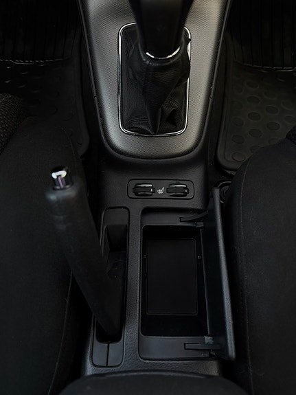 Toyota Avensis 12 of 15