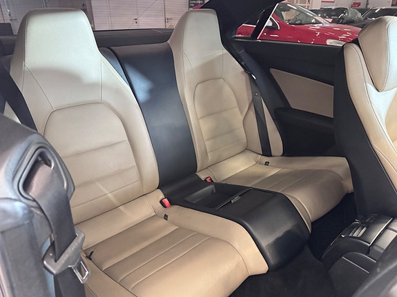 Mercedes-Benz E350 16 of 25