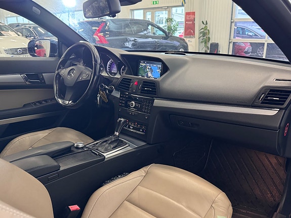 Mercedes-Benz E350 12 of 25