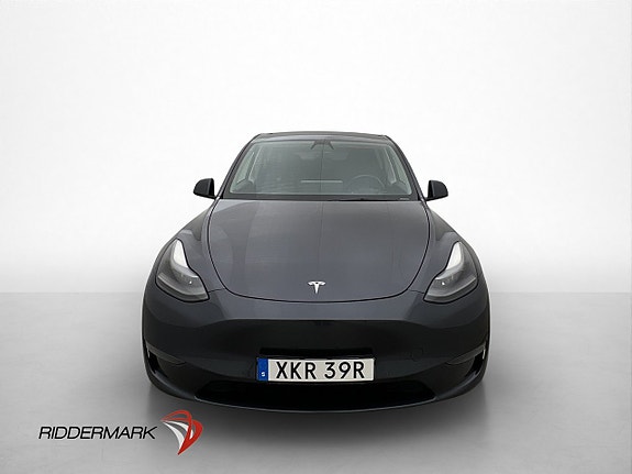 Tesla Model Y 3 of 30
