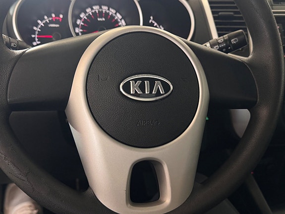 Kia Venga 24 of 25