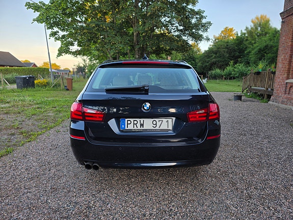 BMW 525d 4 of 7