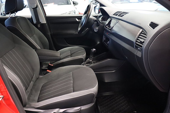 Skoda Fabia 9 of 27