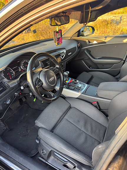 Audi A6 6 of 7