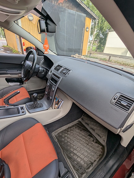 Volvo C30 9 of 15