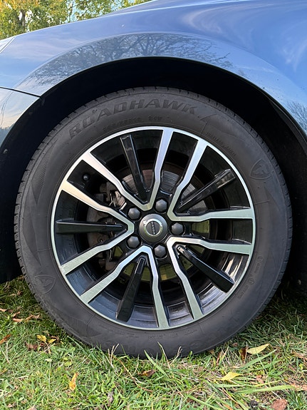 Volvo V40 8 of 8