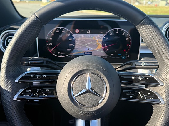 Mercedes-Benz CLE200 17 of 21