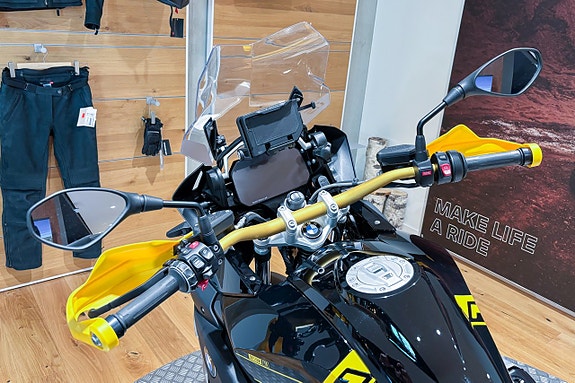 BMW R 1250 GS |40th anniversary|Toppbox|Sidoväskor|Endast 961 mil| 10 of 13