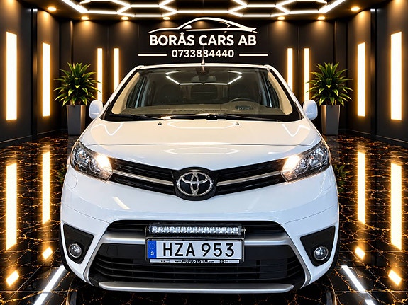Toyota Proace 2 of 25