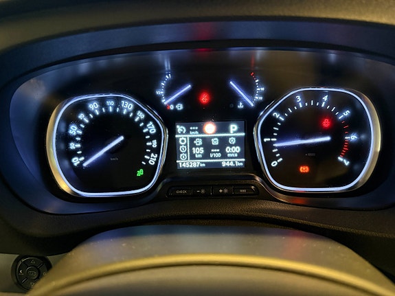 Toyota Proace 23 of 25