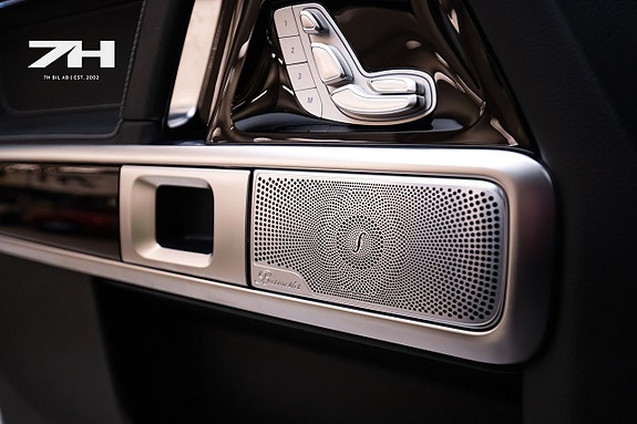 Mercedes-Benz G63 18 of 25