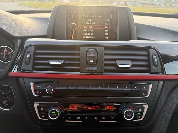 BMW 320d 15 of 17
