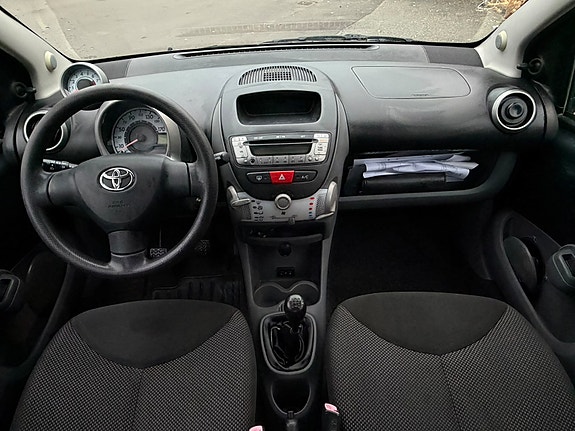 Toyota Aygo 6 of 7