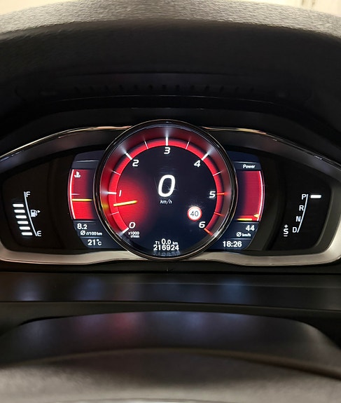 Volvo V60 Cross Country 9 of 9