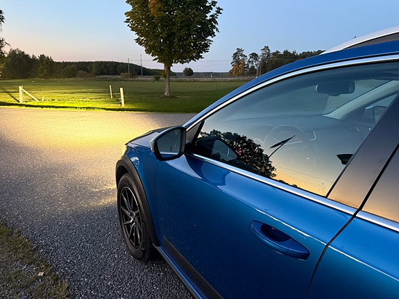 Skoda Octavia Scout 6 of 27