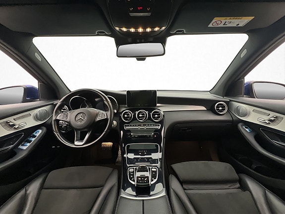 Mercedes-Benz GLC350 e 15 of 30