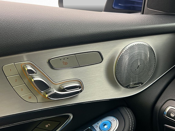 Mercedes-Benz GLC350 e 17 of 30