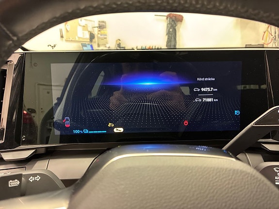 Renault Megane E-Tech 11 of 14