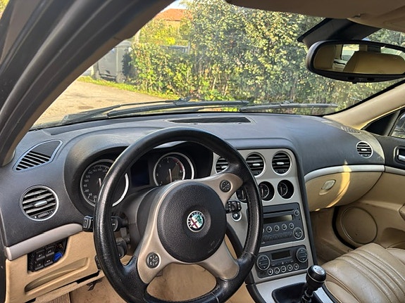 Alfa Romeo 159 9 of 9