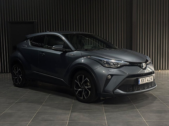 Toyota C-HR 3 of 18