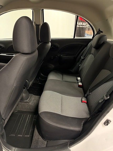 Nissan Micra 18 of 18