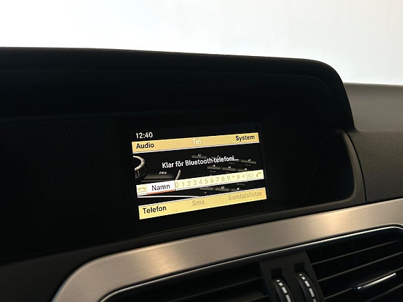 Mercedes-Benz C220 12 of 13