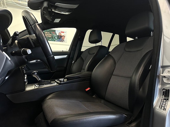 Mercedes-Benz C220 7 of 13