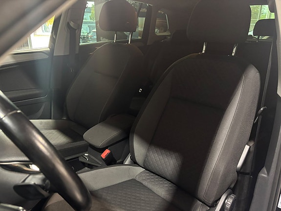 Volkswagen Tiguan 13 of 21