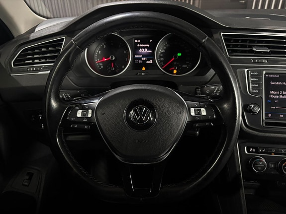 Volkswagen Tiguan 11 of 21