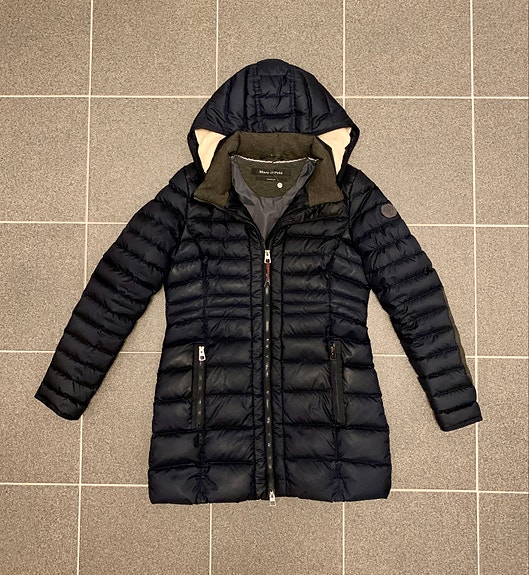 Product image 1 of 4