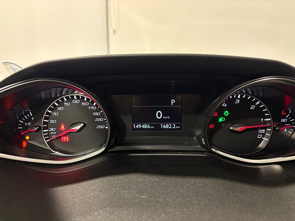 Peugeot 308 SW 25 of 30