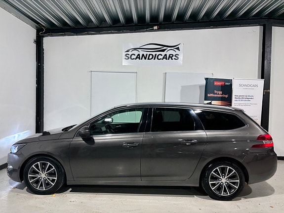 Peugeot 308 SW 9 of 30