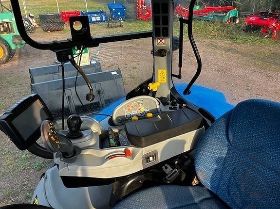 New Holland T 7.200 PC 11 of 18
