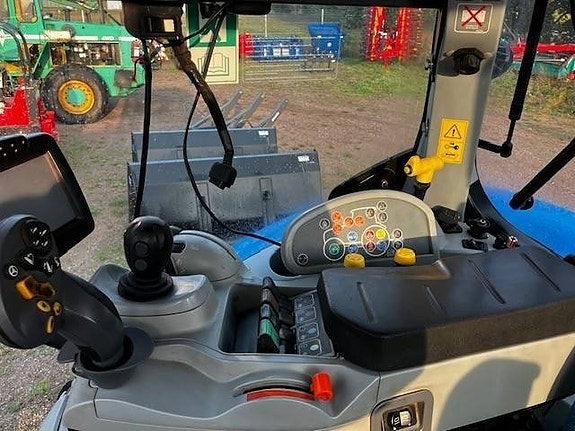New Holland T 7.200 PC 16 of 18