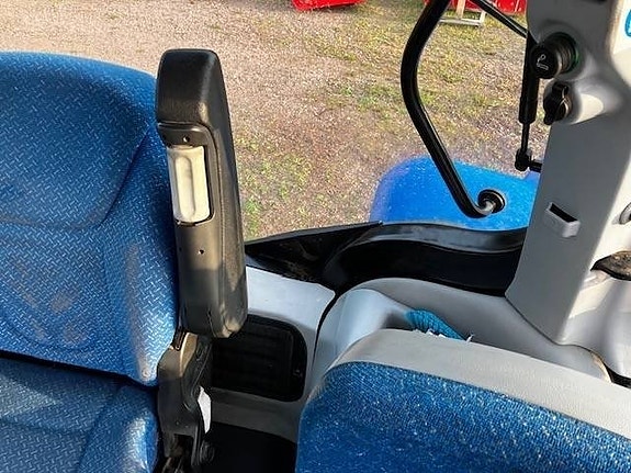 New Holland T 7.200 PC 12 of 18