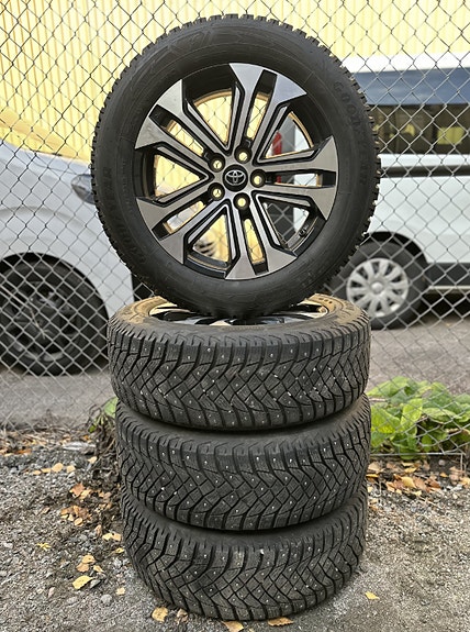 Product image 1 of 2