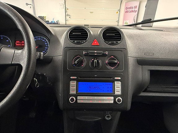 Volkswagen Caddy 21 of 22
