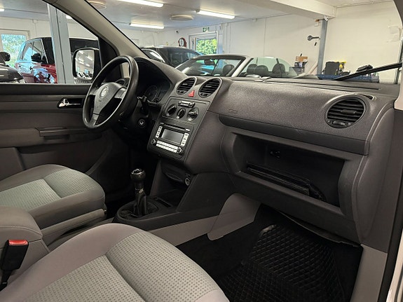 Volkswagen Caddy 16 of 22