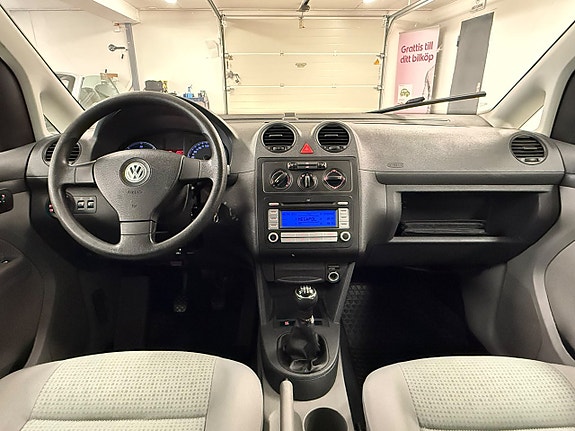 Volkswagen Caddy 17 of 22