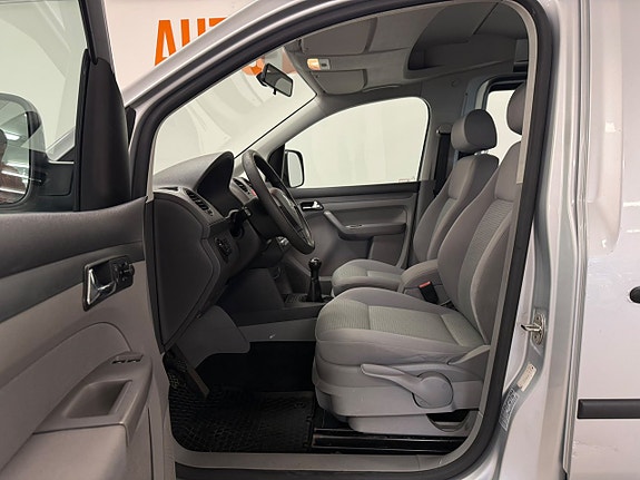 Volkswagen Caddy 12 of 22