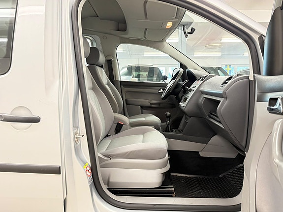 Volkswagen Caddy 15 of 22