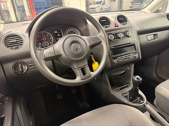 Volkswagen Caddy 9 of 13
