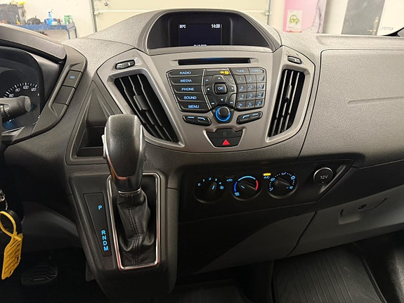 Ford Transit Custom 22 of 26