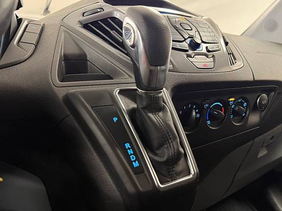 Ford Transit Custom 21 of 26