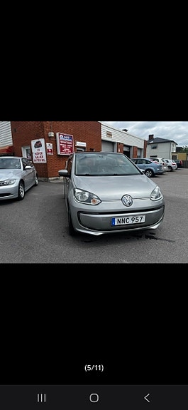 Volkswagen e-Up! 2 of 10