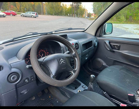 Citroen Berlingo 6 of 7