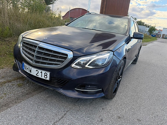 Mercedes-Benz E250 7 of 8
