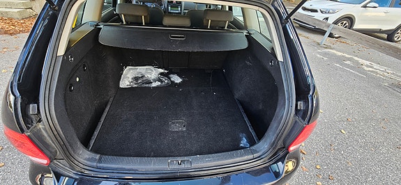 Volkswagen Golf V 5 of 11