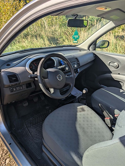 Nissan Micra 9 of 9