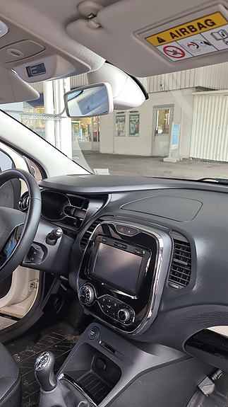Renault Captur 6 of 6